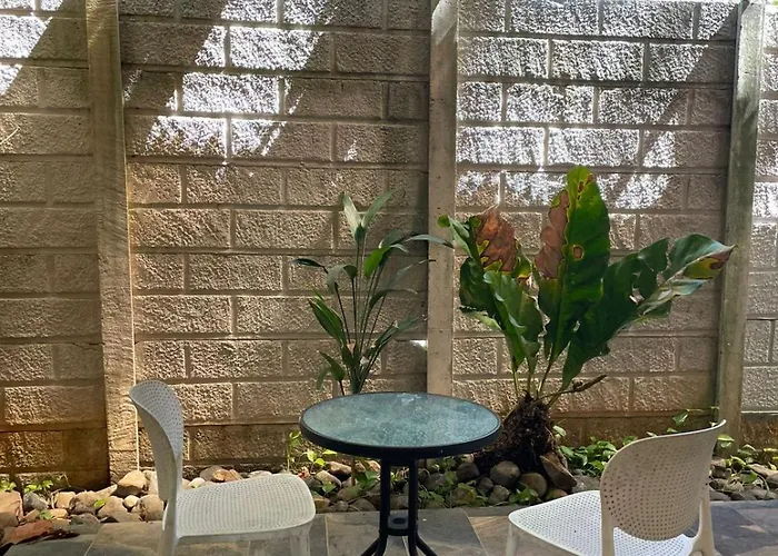 Cabinas El Colibri, Hotel 3*